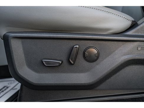New 2025 Ford F150 Lightning Flash AWD/4WD image 9