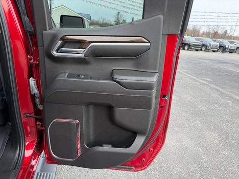 Used 2023 GMC Sierra 1500 Elevation image 18