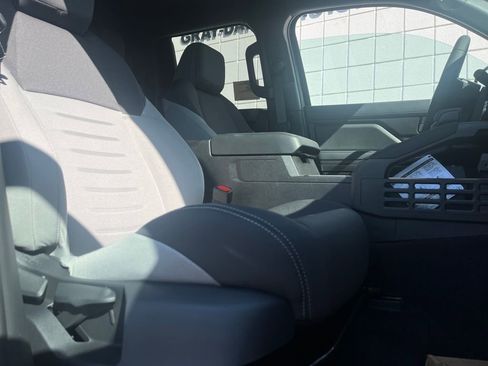 New 2025 Toyota Tacoma TRD Off-Road image 25