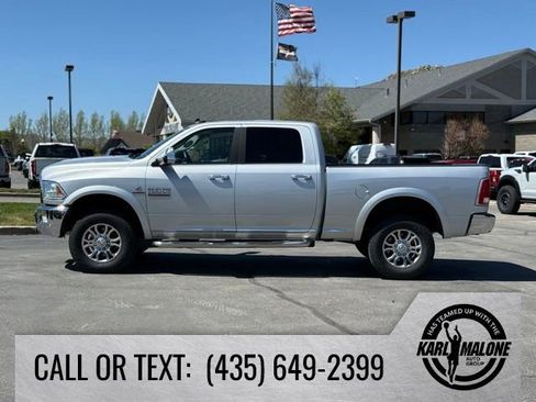 Used 2018 RAM 3500 Laramie w/ Convenience Group AWD/4WD image 2