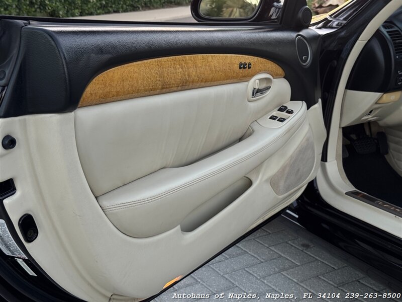 Used 2002 Lexus SC 430 Convertible RWD image 36