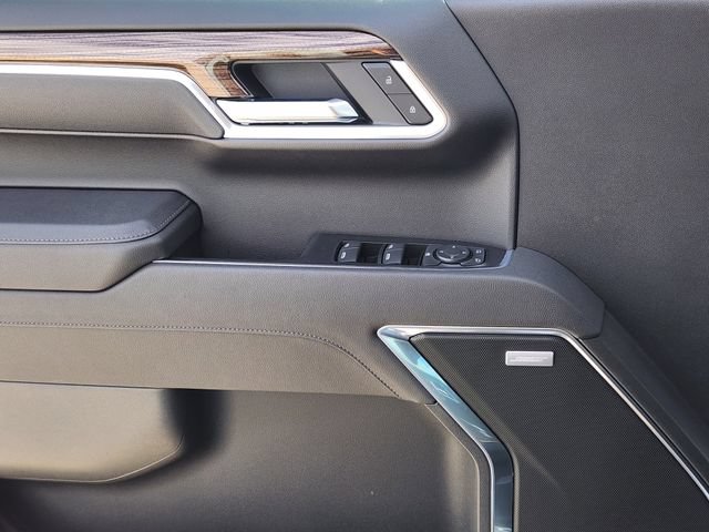 New 2025 Chevrolet Silverado 1500 RST w/ Convenience Package II AWD/4WD image 18