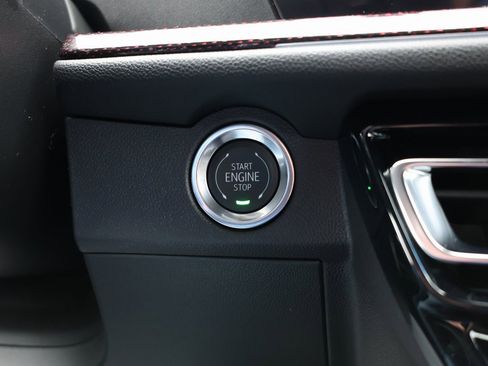 New 2026 Chevrolet Traverse RS image 22