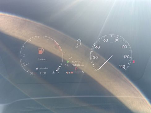 Used 2025 Honda Ridgeline TrailSport image 9