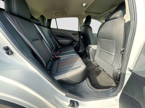 Certified 2025 Subaru Crosstrek 2.5i Limited w/ Crosstrek Mirror Package image 38