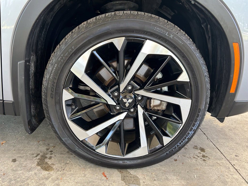 Used 2023 Mitsubishi Outlander SE FWD image 20