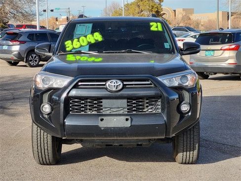 Used 2021 Toyota 4Runner SR5 Premium image 9