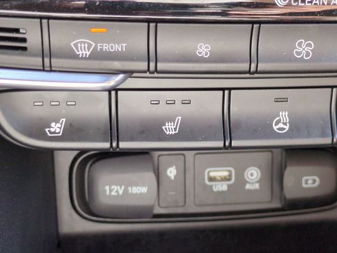 Used 2020 Hyundai Santa Fe Limited w/ Cargo Package image 24