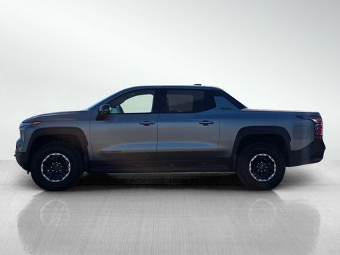 New 2026 Chevrolet Silverado EV Trail Boss image 4