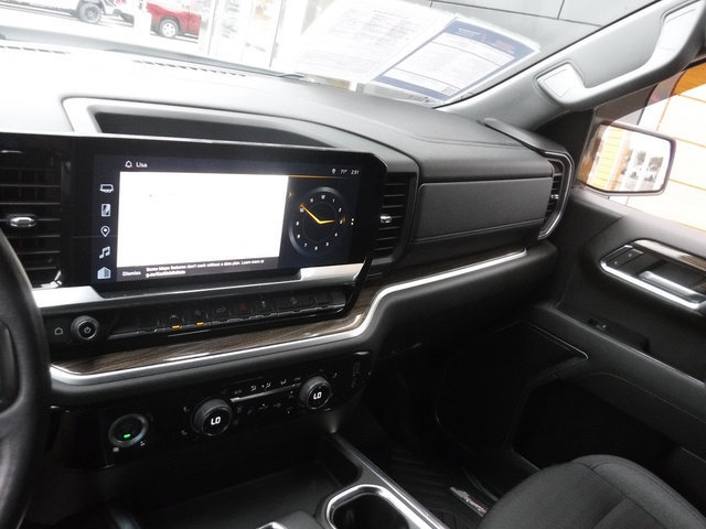 Used 2022 Chevrolet Silverado 1500 RST AWD/4WD image 39