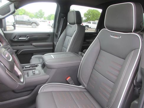 New 2026 GMC Sierra 2500 AT4X AWD/4WD image 12