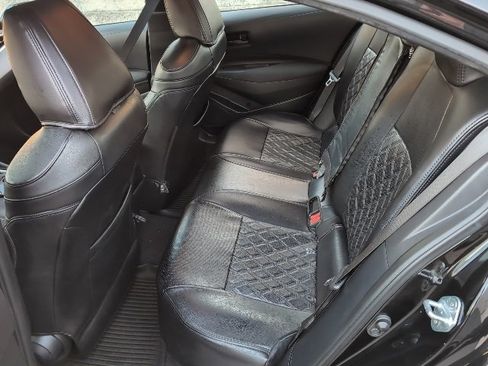 Used 2022 Toyota Corolla LE image 22