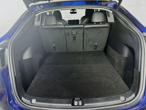 Used 2022 Tesla Model Y Long Range image 27
