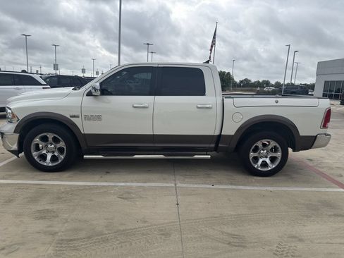 Used 2018 RAM 1500 Laramie w/ Convenience Group RWD image 5