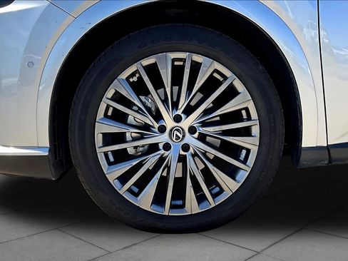 Used 2023 Lexus RX 350 FWD w/ Accessory Package (Z1) image 9