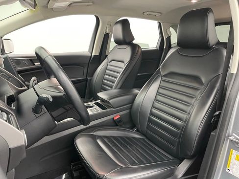 Used 2024 Ford Edge SEL AWD/4WD image 17