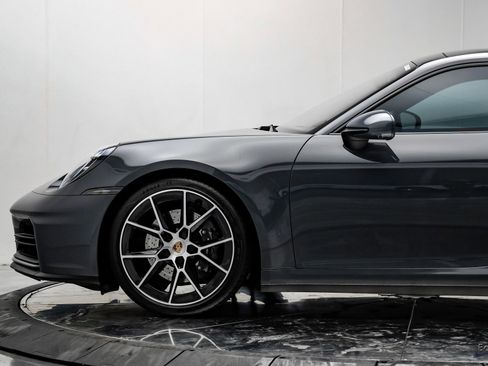 Used 2025 Porsche 911 Carrera T RWD image 8