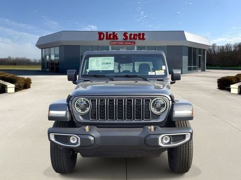 New 2026 Jeep Gladiator Sport AWD/4WD image 2