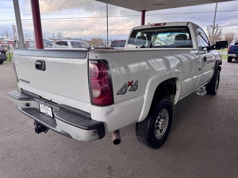 Used 2005 Chevrolet Silverado 2500 W/T image 4