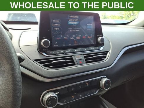 Used 2020 Nissan Altima 2.5 S FWD image 30