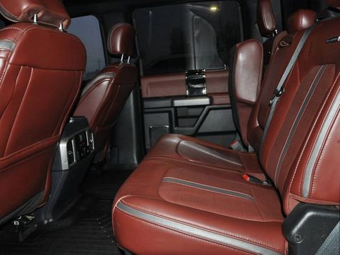 Used 2022 Ford F350 Platinum w/ FX4 Off-Road Package image 12