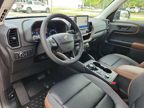 Certified 2024 Ford Bronco Sport Outer Banks w/ Tech Package AWD/4WD image 19