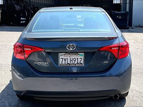 Certified 2017 Toyota Corolla SE w/ SE Premium Package FWD image 5