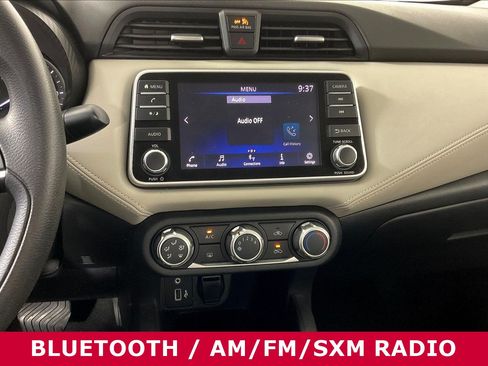 Used 2020 Nissan Versa SV FWD image 9