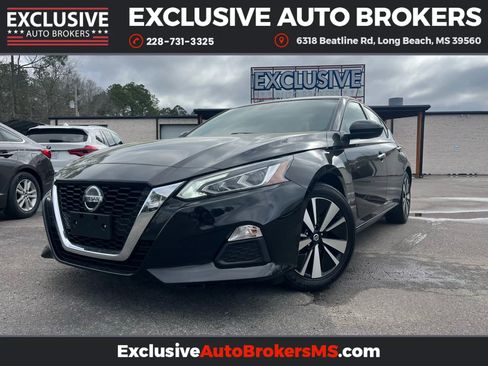 Used 2022 Nissan Altima 2.5 SV image 1