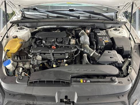 Used 2021 Kia K5 LXS image 21