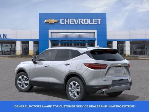 New 2026 Chevrolet Blazer LT w/ Convenience Package FWD image 4