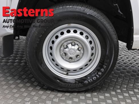 Used 2025 Toyota Tacoma SR RWD image 28