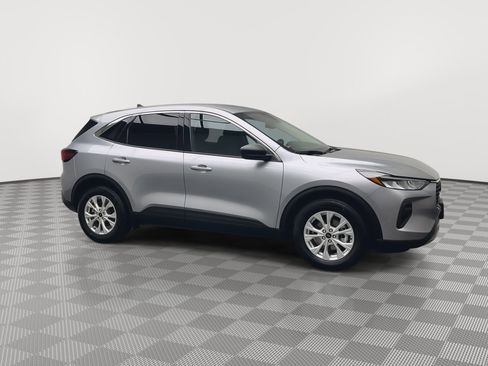 Used 2023 Ford Escape Active w/ Cold Weather Package image 37