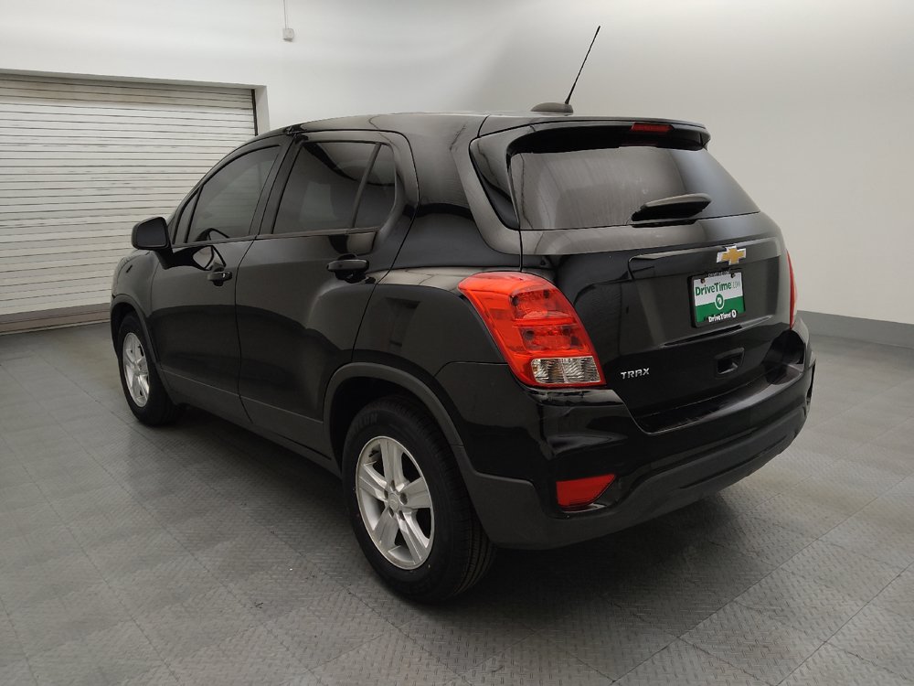 Used 2020 Chevrolet Trax LS w/ Tint and Cruise Package FWD image 5