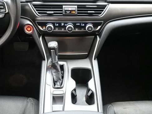 Used 2019 Honda Accord LX image 22