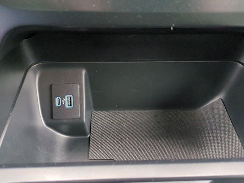 Used 2023 Ford F150 XLT image 29