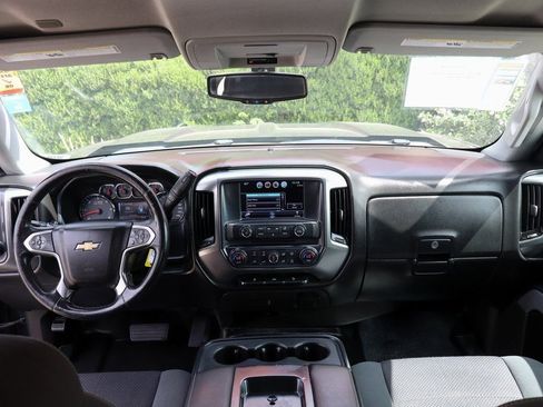 Used 2018 Chevrolet Silverado 1500 LT w/ All Star Edition AWD/4WD image 23