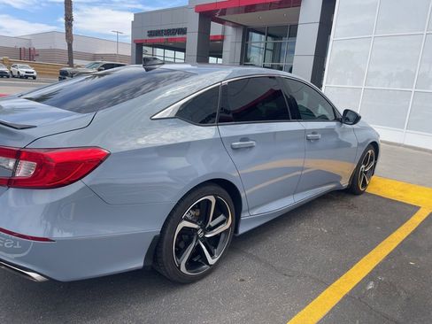 Used 2022 Honda Accord Sport image 3