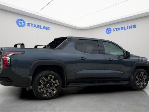 Certified 2026 Chevrolet Silverado EV LT AWD/4WD image 10