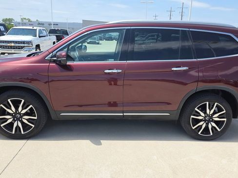 Used 2020 Honda Pilot Touring image 2
