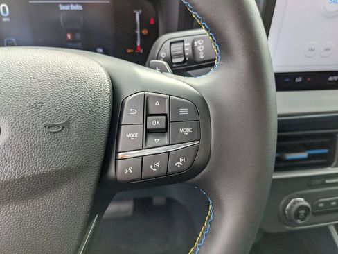 New 2026 Ford Maverick Lobo AWD/4WD image 29