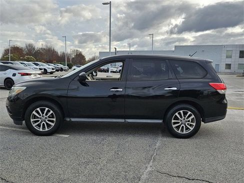 Used 2013 Nissan Pathfinder S image 4