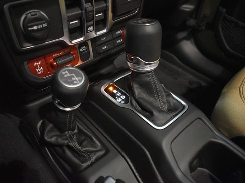 New 2026 Jeep Wrangler Unlimited Sport image 32