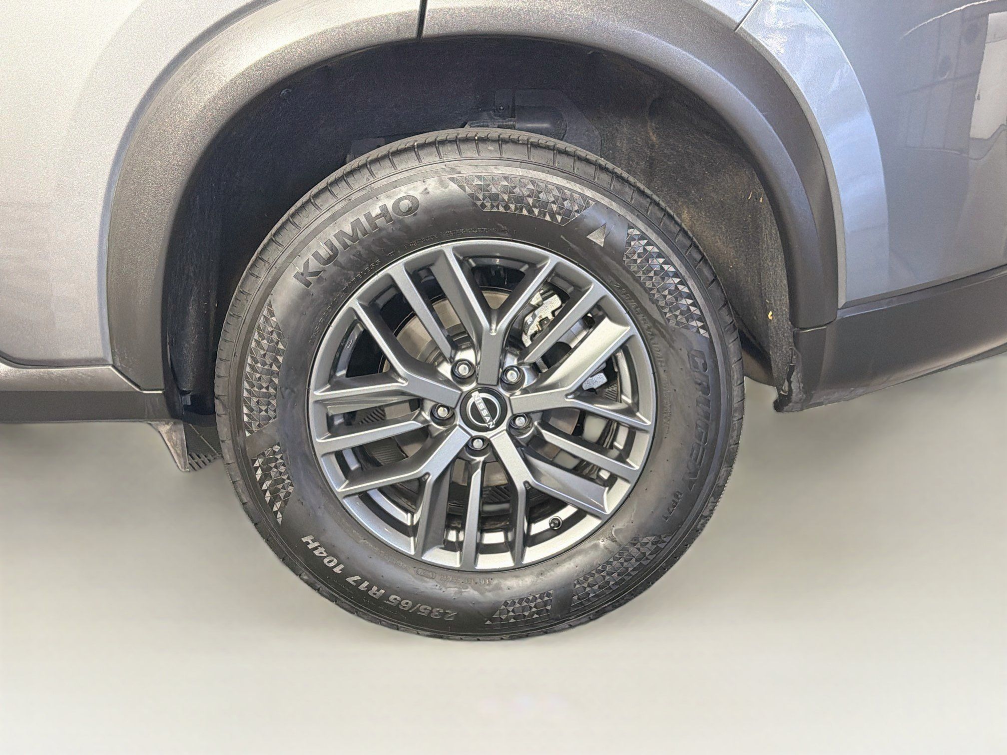 Used 2026 Nissan Rogue SV FWD image 11