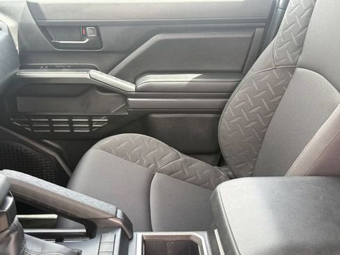 Used 2026 Toyota Tacoma SR5 AWD/4WD image 13