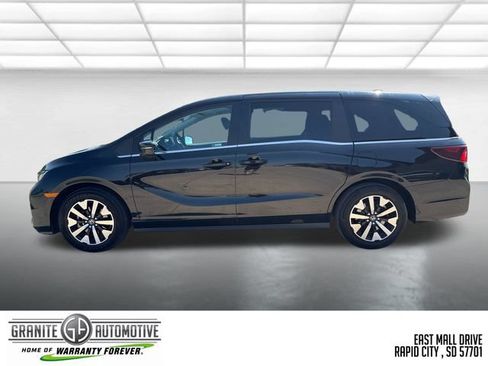 Used 2025 Honda Odyssey EX-L image 2