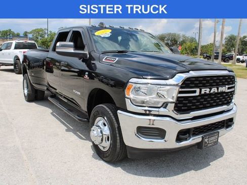 Used 2024 RAM 3500 Big Horn AWD/4WD image 15