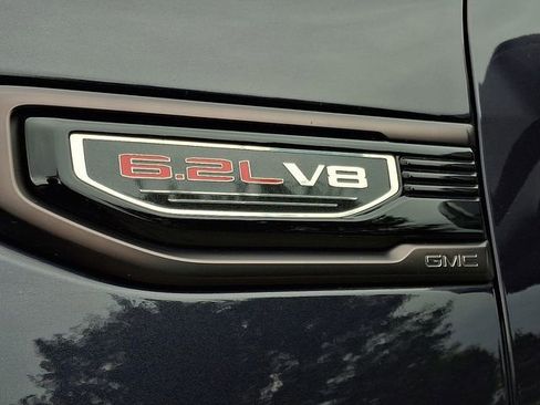 Used 2023 GMC Sierra 1500 AT4X image 37