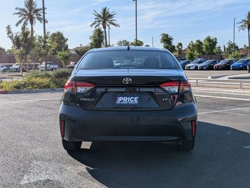 Used 2024 Toyota Corolla LE image 7