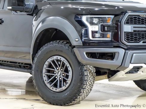 Used 2019 Ford F150 Raptor w/ Equipment Group 802A Luxury AWD/4WD image 3